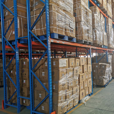 Large Capacity Warehouse Shelving Racks Steel Q235 Customized Height And Width