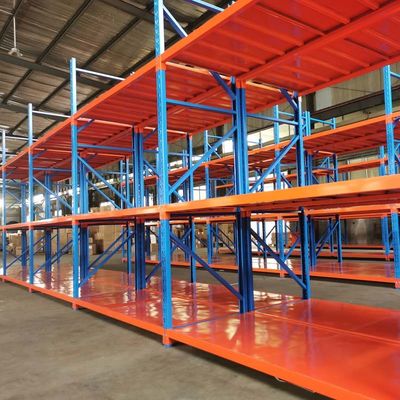 Medium Duty Shelving With Weight Capacity 100kg-500KG/Layer Customized Color Options