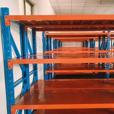 Customized Warehouse Shelving Storage Rack Boltless / Rivet Design